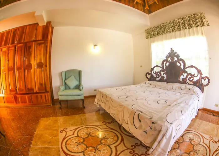 Roma Montego Bay